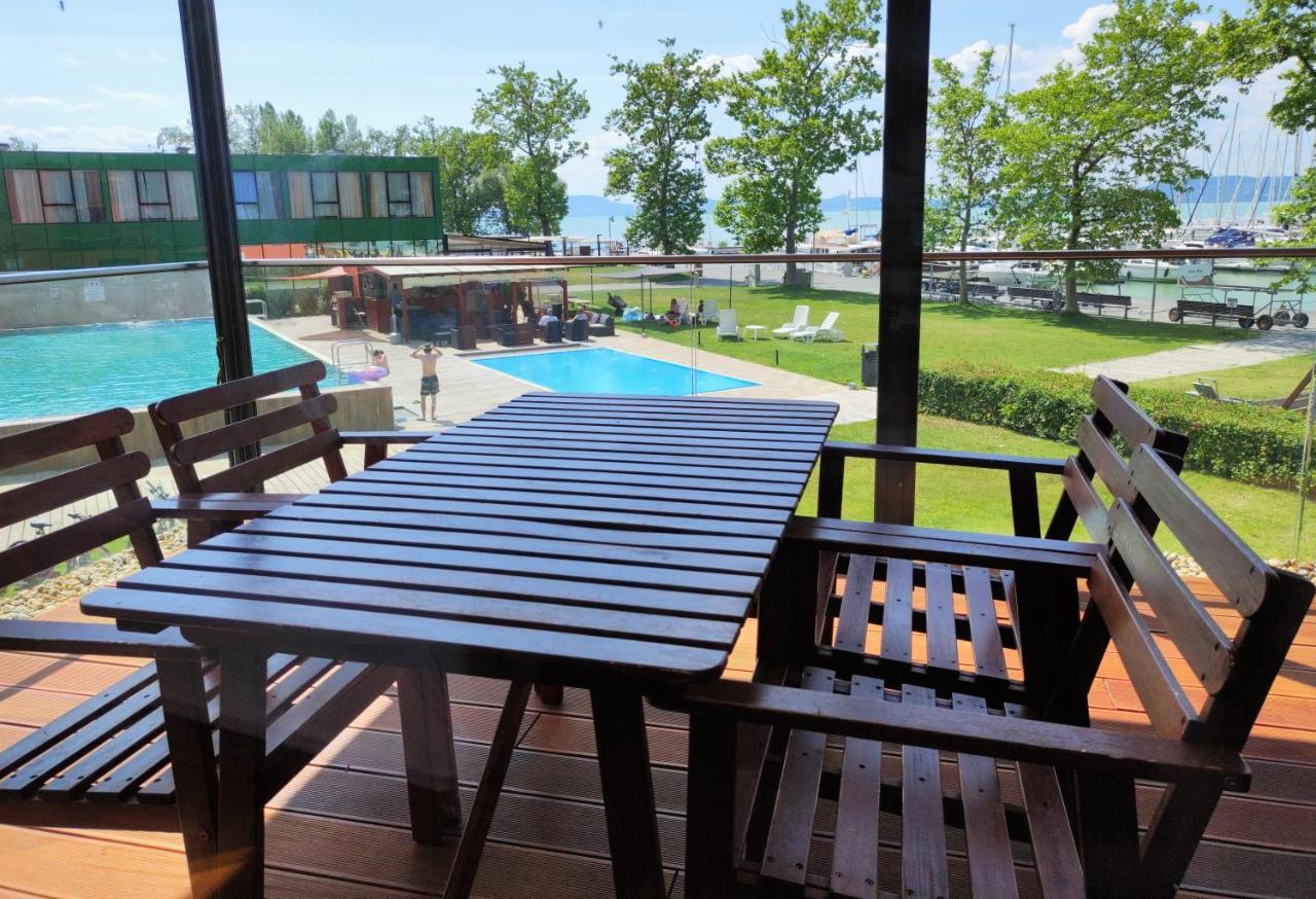 Soleil Apartmanok Balatonlelle Exterior foto